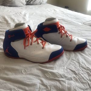 Carmelo Anthony Knick’s themed Jordan’s